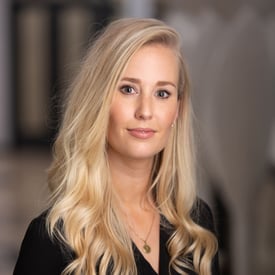 018_bymarjo_LinkedIn_Queastus Renee-21